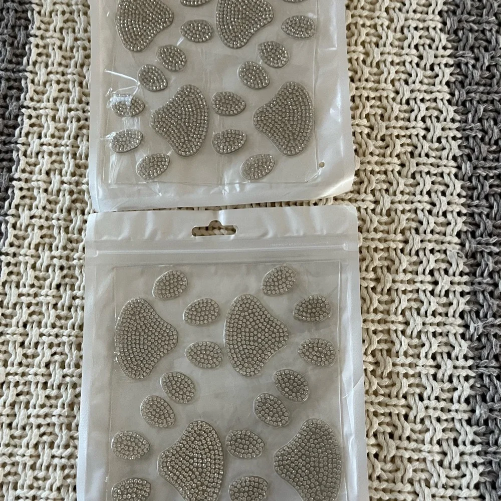 3D Animal Paw foot prints in Silver